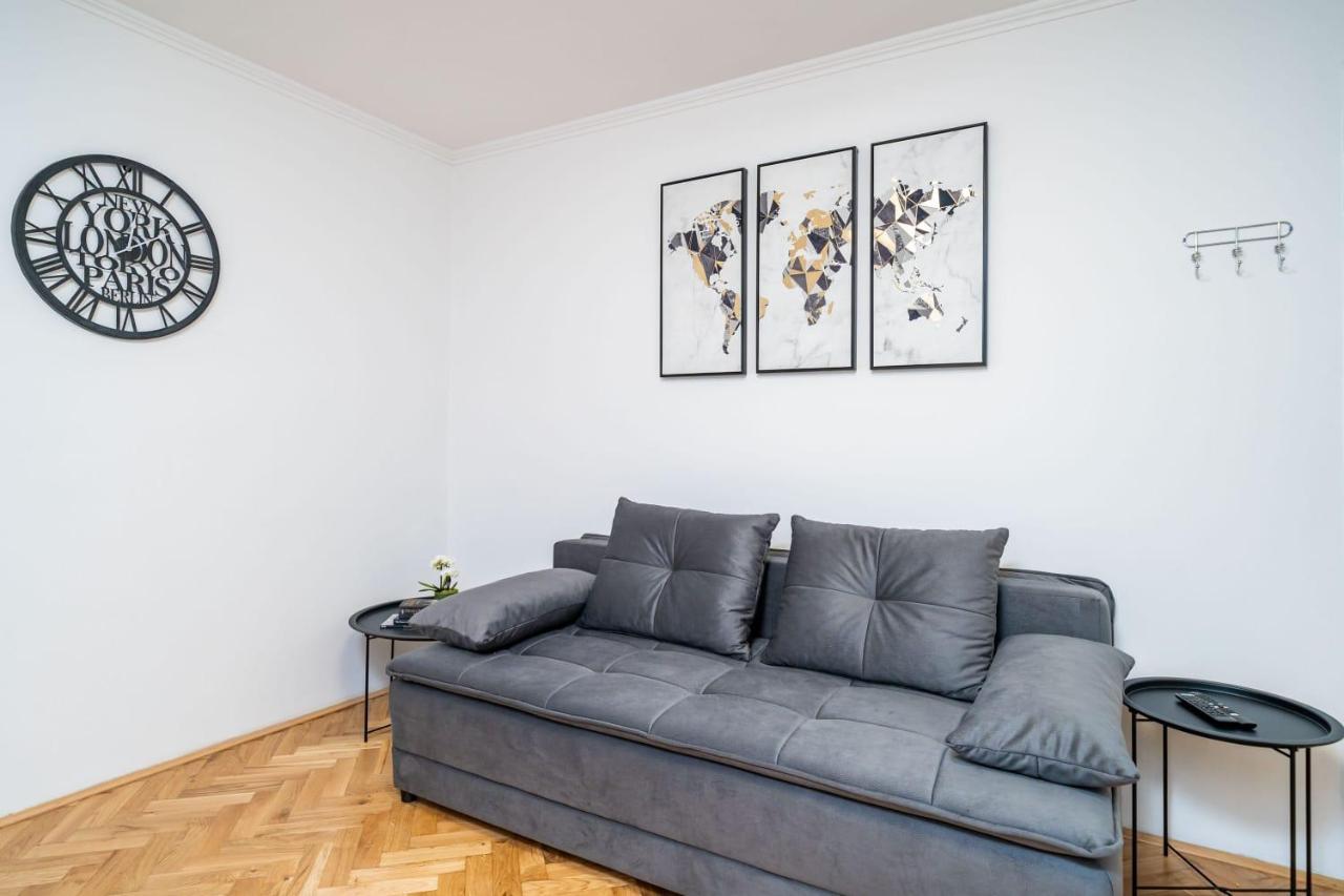 Apartman Knego With Parking Ragusa Esterno foto