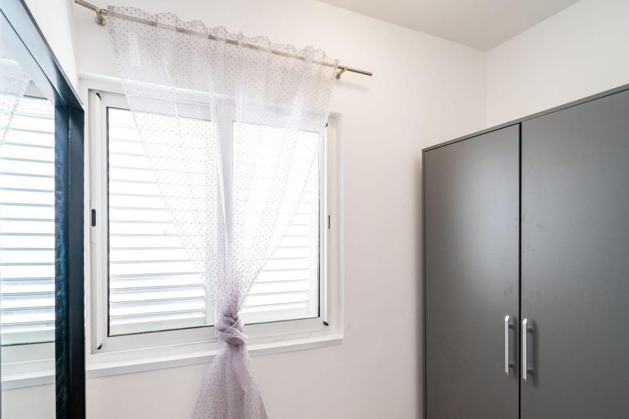 Apartman Knego With Parking Ragusa Esterno foto